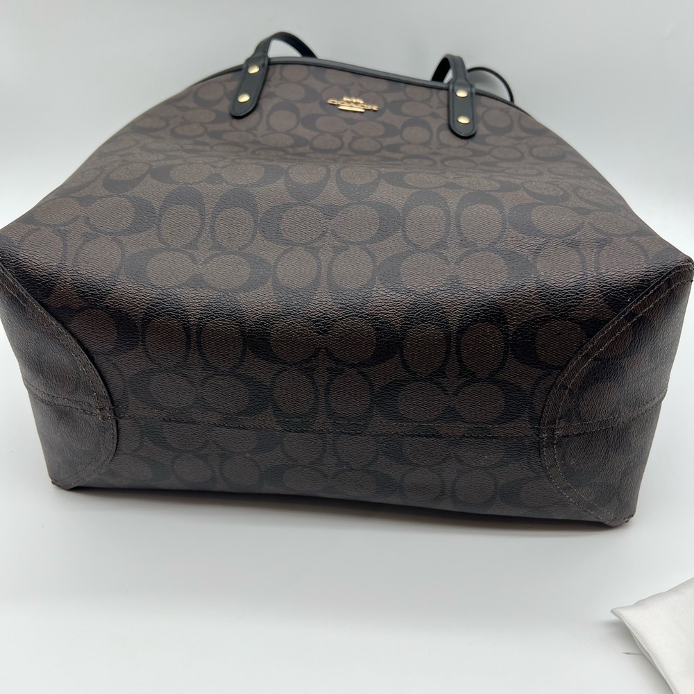 Coach Reversible City Tote with Pouch - Picture 10 of 12